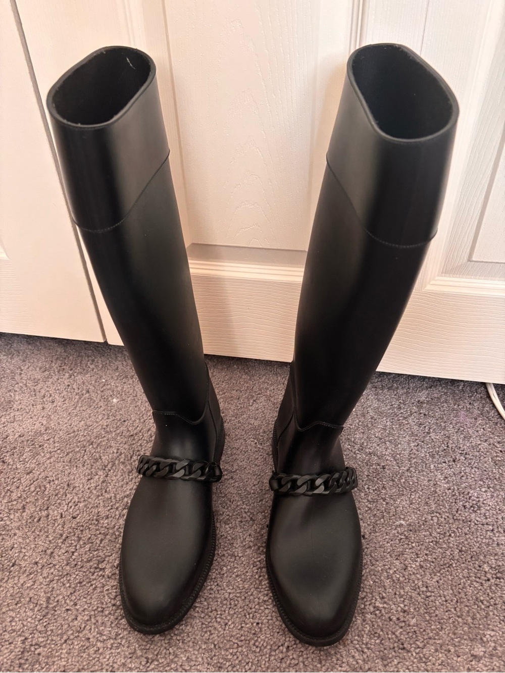 Givenchy Rain Boot with Chain Strap 40 - Picture 4 of 4